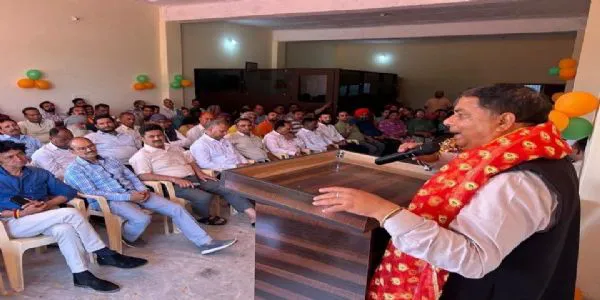 جموں و کشمیر بھر میں بی جے پی نے اپنا یوم تاسیس منایا۔