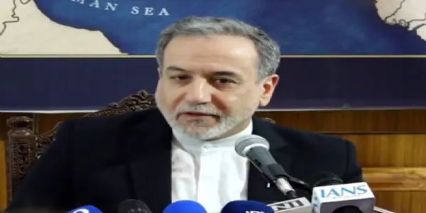 ایران کے وزیر خارجہ نے کہا کہ ہرمز کا راستہ مخالفین کے علاوہ سب کے لیے کھلا ہے