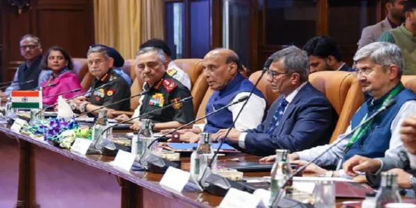 راج ناتھ سنگھ نے اٹلی کے وزیر دفاع کے ساتھ مغربی ایشیا کی موجودہ صورتحال پر تبادلہ خیال کیا