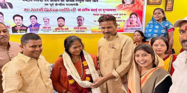 Mathura couple's amazing feat: With modest start, built AppSquadz, global tech company worth Rs. 500+ cr, reaching 30+ countries