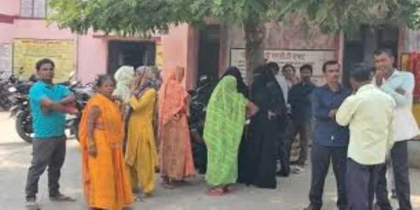 UP cop blames excessive speeding after couple & their daughter killed in road mishap