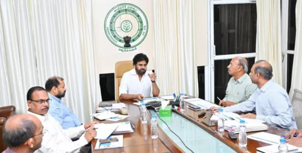 కాలుష్యంపై పవన్ కళ్యాణ్ సీరియస్.. పరిశ్రమలకు కఠిన హెచ్చరికలు