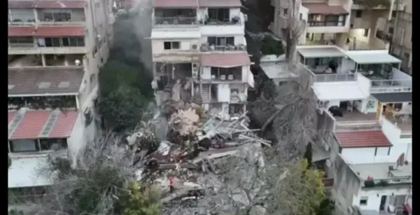 ഹൈഫയിലെ ജനവാസ കേന്ദ്രങ്ങളില്‍ ഇറാന്റെ മിസൈല്‍ ആക്രമണം; ബഹുനില കെട്ടിടം തകര്‍ന്നു, വന്‍ നാശനഷ്ടം