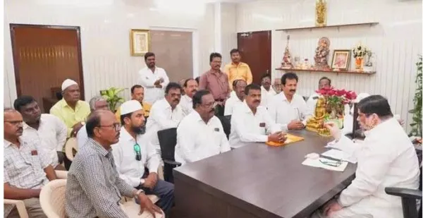 RTC: ఆర్టీసీ నేతలతో పొన్నం ప్రభాకర్ భేటీ