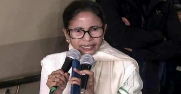 రాజీనామా చేయాల్సిన అవసరం లేదు: మమతా బెనర్జీ