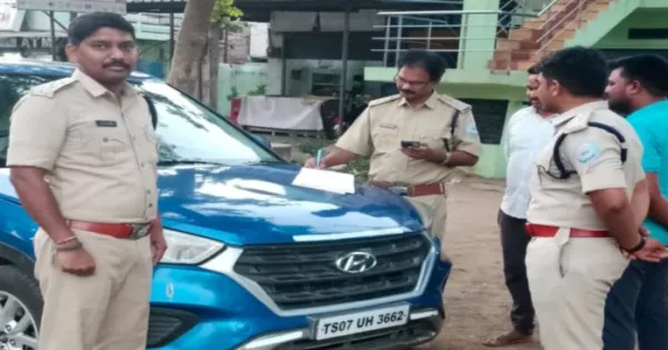 ధాన్యం కొనుగోలు కేంద్రాలకు లారీలను తరలించేందుకు ఏర్పాటు