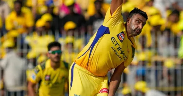 പത്താം ക്ലാസ്സുകാരനും ഫോറിയര്‍ സീരീസും; ചെന്നൈയുടെ ബൗളിംഗ് പ്ലാനിനെ ട്രോളി അശ്വിൻ; പറയുന്നത് ഇങ്ങനെ