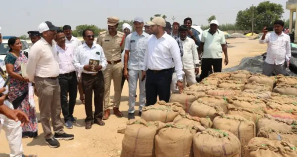 ధాన్యం కొనుగోలు ప్రక్రియను వేగవంతం చేయండి: కలెక్టర్