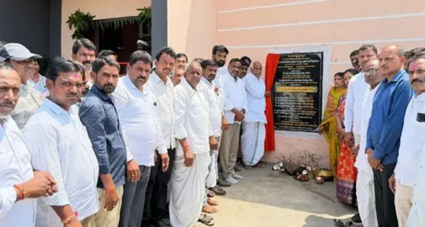 నూతన గ్రామపంచాయతీ భవనాన్ని ప్రారంభించిన ఎమ్మెల్యే
