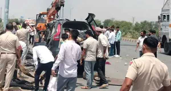 హర్యానాలో ఘోర రోడ్డు ప్రమాదం..  ఐదుగురు పోలీసులు మృతి