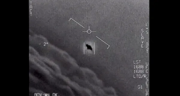 Alien Life Confirmed? Viral US UFO Video Leaves Internet Divided