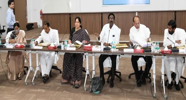 పోడు భూములపై సమావేశమైన క్యాబినెట్ సబ్ కమిటీ