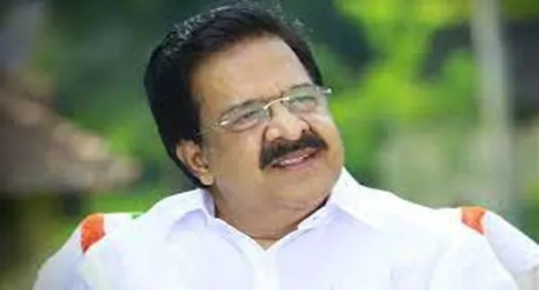 ഇന്ത്യയുടെ രാഷ്ട്ര പുനര്‍നിര്‍മ്മാണ പ്രവര്‍ത്തനങ്ങളില്‍ തൊഴിലാളികള്‍ വഹിച്ച പങ്ക് വിസ്മരിക്കാൻ കഴിയില്ല; കേന്ദ്ര - സംസ്ഥാന സര്‍ക്കാരുകള്‍ തൊഴിലാളികളുടെ ആനുകൂല്യങ്ങള്‍ മുഴുവൻ വൻകിട കോര്പറേറ്റുകള്‍ക്ക് വേണ്ടി അടിയറ വെച്ചു; തൊഴിലാളി ദിനത്തില്‍ ആഞ്ഞടിച്ച്‌ കോണ്‍ഗ്രസ് നേതാവ് രമേശ് ചെന്നിത്തല