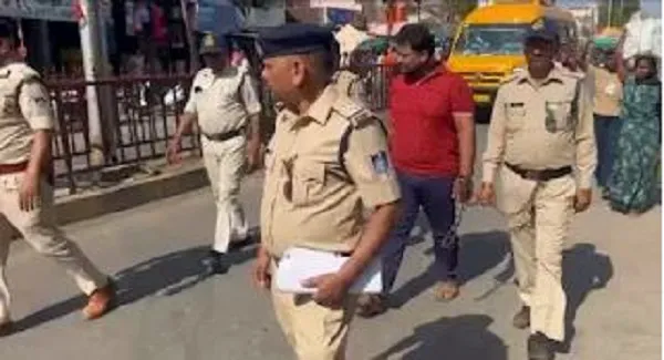 लगुन समारोह में फायरिंग करने वाला मुख्य आरोपी गिरफ्तार, पुलिस ने निकाला जुलूस