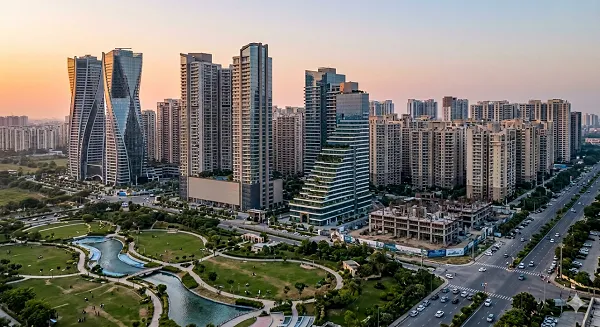 From Early Bets to Marquee Developments: Top Luxury Developers in Noida-Ghaziabad