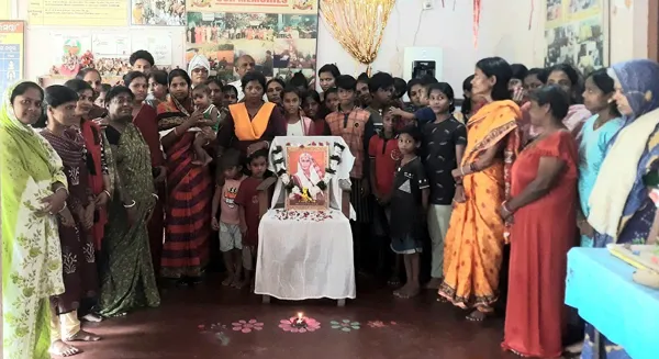 ଆଦର୍ଶ ମହିଳାଙ୍କ ଏକାଦଶାହରେ ଶ୍ରଦ୍ଧାଞ୍ଜଳି