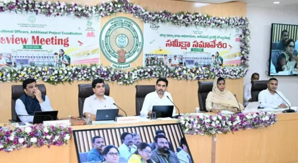 దేశానికే ఆదర్శంగా ఆంధ్ర మోడల్ ఎడ్యుకేషన్ తీర్చిదిద్దుతాం: లోకేష్