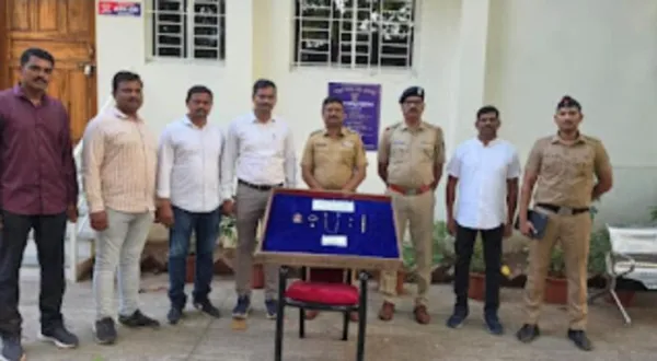 सीसीटीव्हीतील एका धाग्यावरून उकलला आठ लाखांच्या चोरीचा गुन्हा.