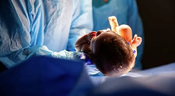 കടുത്ത ചൂട് വില്ലനാകുന്നു; പാകിസ്ഥാനില്‍ കുഞ്ഞുങ്ങള്‍ക്ക് ജനനഭാരം കുറയുന്നതായി പഠനം, ആശങ്കയേറ്റുന്ന റിപ്പോര്‍ട്ട്