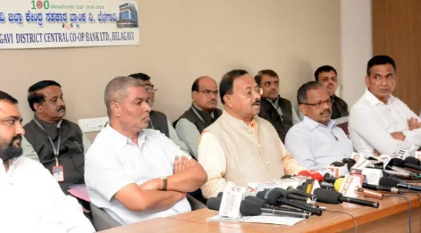 *ಪ್ರಸ್ತುತ ವರ್ಷದಲ್ಲಿ ಡಿಸಿಸಿ ಬ್ಯಾಂಕ್ ಗೆ 56.25 ಕೋಟಿ ರೂ. ಲಾಭ: ಅಧ್ಯಕ್ಷ ಅಣ್ಣಾಸಾಹೇಬ ಜೊಲ್ಲೆ*