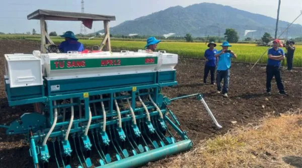 New Rice Sowing Technology Shows Promise For Low-emission Farming In Vietnam