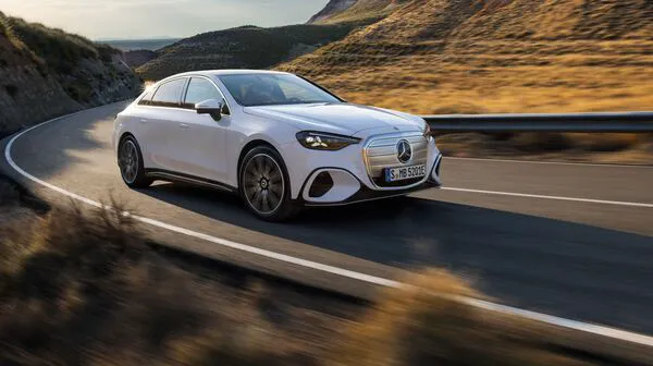 2026 Mercedes-Benz C-Class breaks cover globally; Fully electric and most powerful yet