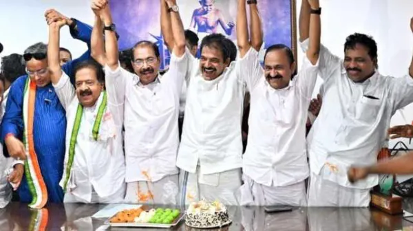 கேரளத்தில் 10 ஆண்டுகளுக்கு பிறகு மீண்டும் காங்கிரஸ் ஆட்சி