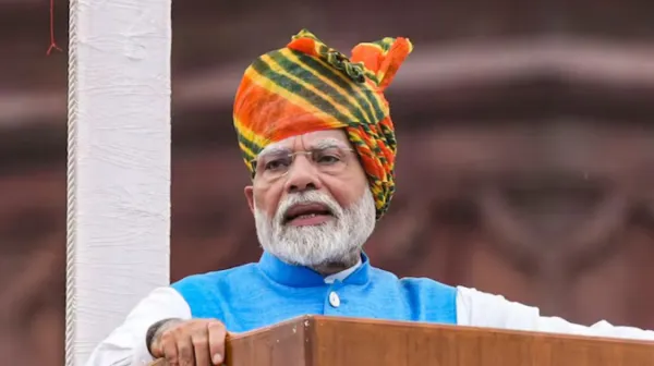PM Modi Calls This Decade 'India's Techade', Highlights AI, Semiconductor Push and Global Impact | Cliq Latest