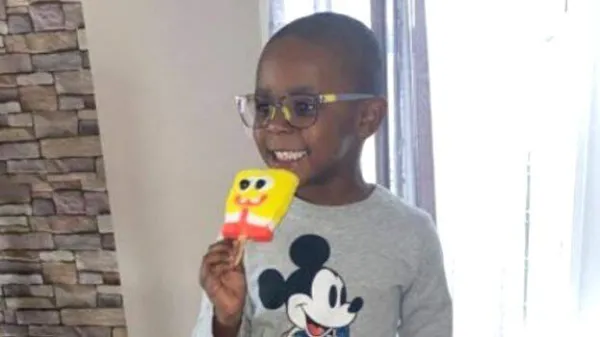 നാല് വയസുകാരന് ഓര്ഡര് ചെയ്തത് 918 കോലുമിഠായികള്