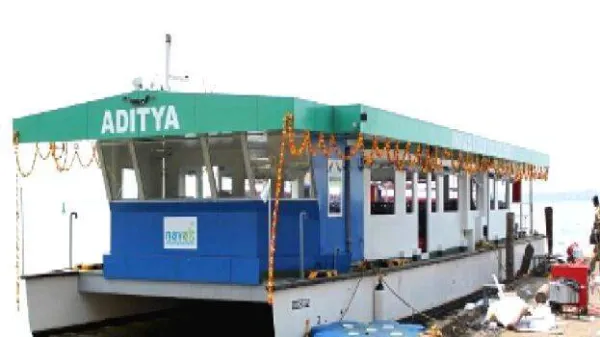 വേമ്ബനാട്ട് കായലില് ആദിത്യയാത്ര; കണ്ടു പഠിക്കാന് 40 രാജ്യക്കാര് !