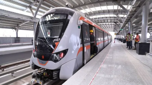 Metro rail to get 34 driverless trains State places orders for 10 train sets for A'bad Metro Phase II, 24 for Surat Metro
