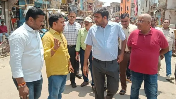 बारिश के बाद ड्रेनेज, बिजली, सुरक्षा व आधारभूत सुविधाओं पर कड़ा रुख-व्यापारियों से सीधे संवाद कर दिए त्वरित निस्तारण के निर्देश