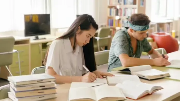 Australia Scholarship: ભારતીયોને ફ્રીમાં PG-PhD કરવા બોલાવી રહ્યું છે ઓસ્ટ્રેલિયા, ₹૩૦ લાખ પણ આપશે, સમજો શરતો