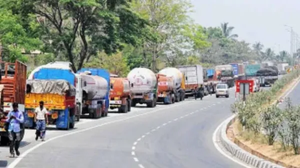 5രൂപയ്ക്ക് തമിഴ്നാട്ടില് നിന്ന് വാങ്ങും; കേരളത്തില് വില്പ്പന കിലോ 65 രൂപയ്ക്ക്