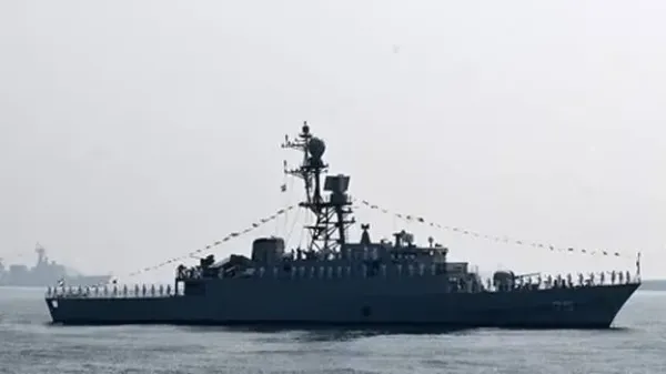 Iranian warship docks at Kochi Port; India gives shelter to IRIS Lavan