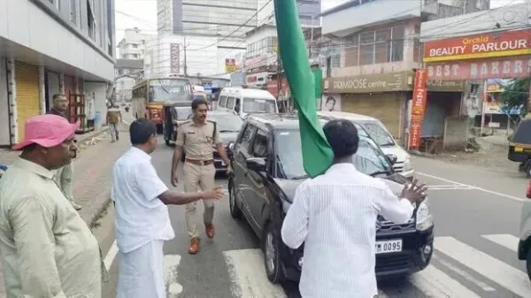Vehicles blocked, widespread protests; Dalit Congress activist assaulted during hartal