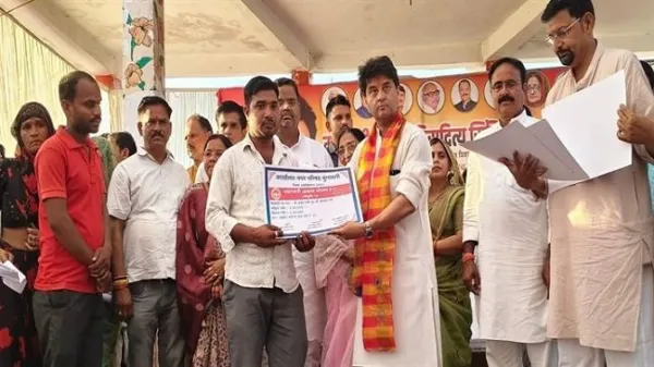 علاقے کے شہریوں کے مسائل کا حل نکالنا عوامی سماعت پروگرام کا بنیادی مقصد ہے : جیوتی رادتیہ سندھیا