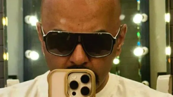 മൊട്ടത്തലയില് ഇന്ദ്രജിത്ത് , ലിജോ പെല്ലിശേരിയുടെ ദില്കാഷി മുംബയ് യില്
