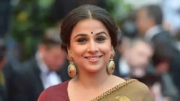 இந்தி ரீமேக்கில் நடிகை வித்யா பாலன் நடிப்பதாக தகவல்