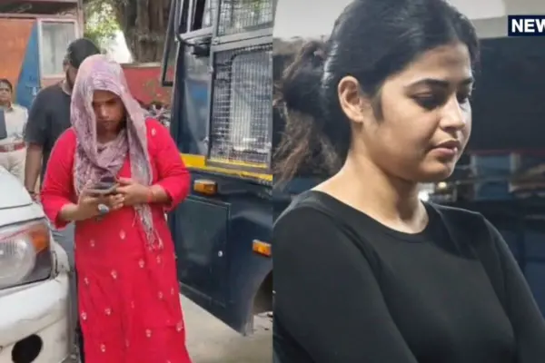 पहले नेहा झा, अब दूसरी हसीना का बैग खोलते ही पुलिस को आया पसीना, इंदौर एक्सप्रेस में क्या हुआ?