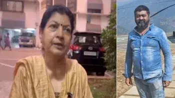 'मेरे बेटे को फांसी दो, उसने कई लड़कियों की जिंदगी बर्बाद की', बर्खास्त पुलिसकर्मी की मां का सनसनीखेज आरोप