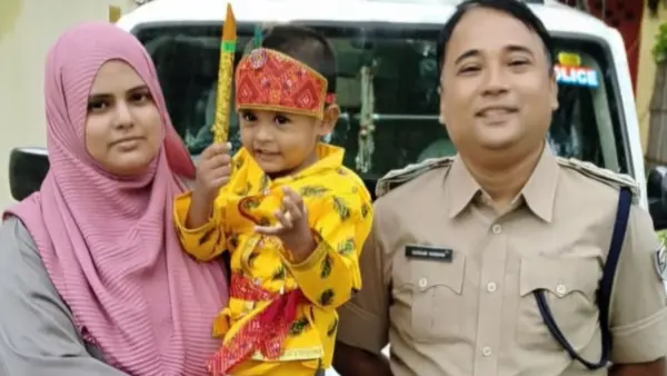 मजहब अलग, दिल एक. जन्माष्टमी पर मुस्लिम DSP ने बेटे को बनाया 'कान्हा', तस्वीर ने जीता लोगों का दिल