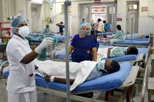 हाथ में कटा हुआ हाथ लेकर अस्पताल पहुंचा शख्स, देखते ही नर्स रह गई दंग, तुरंत बुलाया डॉक्टर, फिर...