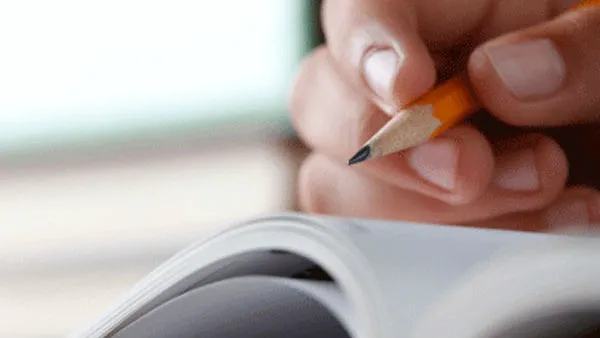 ರಾಜ್ಯದಲ್ಲಿ ಕೈಮೀರಿದ ಕೊರೋನಾ: SSLC, PUC ಪರೀಕ್ಷೆ ಮುಂದೂಡಲು ಚಿಂತನೆ.?