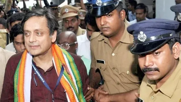 କଂଗ୍ରେସ ନେତା ଶଶି ଥରୁରଙ୍କ ସୁରକ୍ଷାରେ ବଡ ତ୍ରୁଟି, କନଭଏ ଉପରେ ଆକ୍ରମଣ କଲେ ବନ୍ଧୁକଧାରୀ
