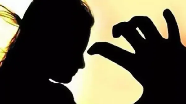 ప్రభుత్వ ఉద్యోగినిపై అత్యాచారం.. నిందితుడు ప్రియుడే!