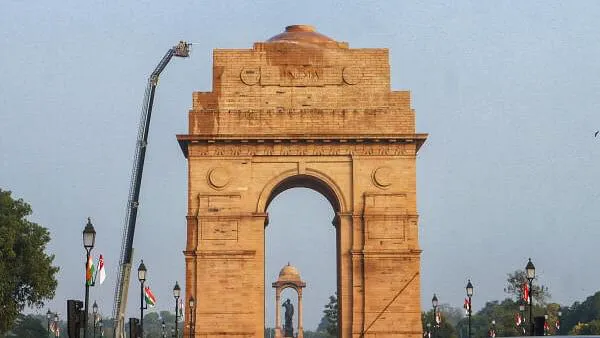 Delhi Elections 2025 | Delhi markets to remain closed on polling day on February 5