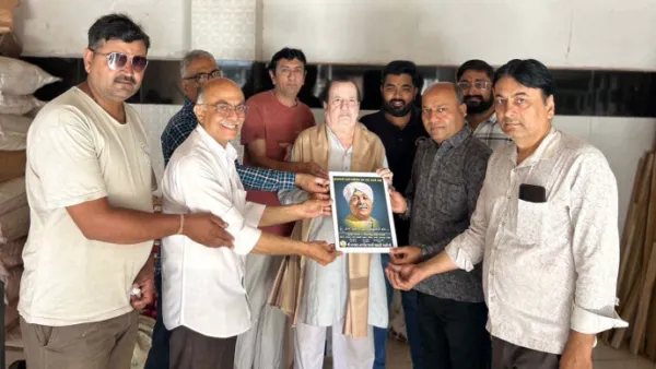 બગસરામાં શિવ ગ્રુપ દ્વારા આરાધક જમનભાઈ સોનીનું સન્માન