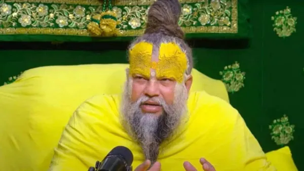 प्रेमानंद जी महाराज से कैसे मिला जा सकता है? जानें कैसे करें बुकिंग, कितना होता है टोकन प्राइस'