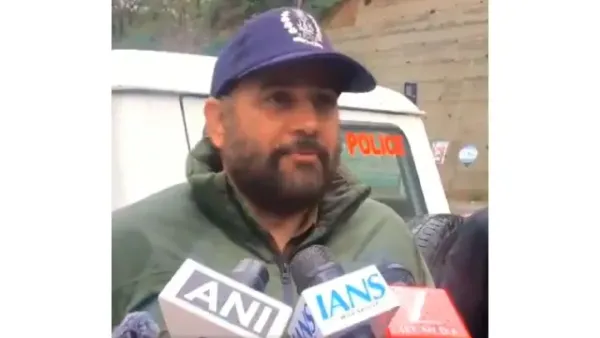 Landslide Disrupts Traffic on Jammu-Srinagar Highway in Ramban